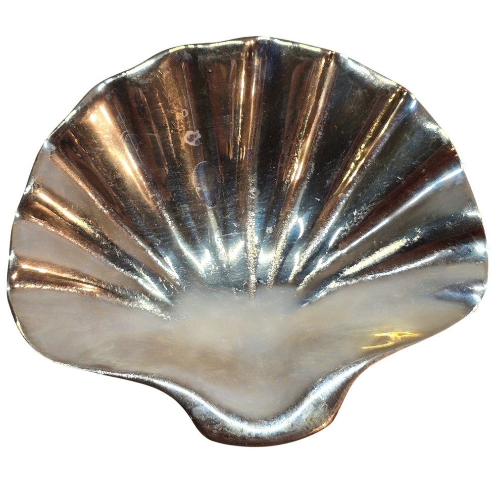 Small Heavy Brass Seashell Trinket Ring Soap Dish 4"x4"‎ Nautical Clamshell Tray